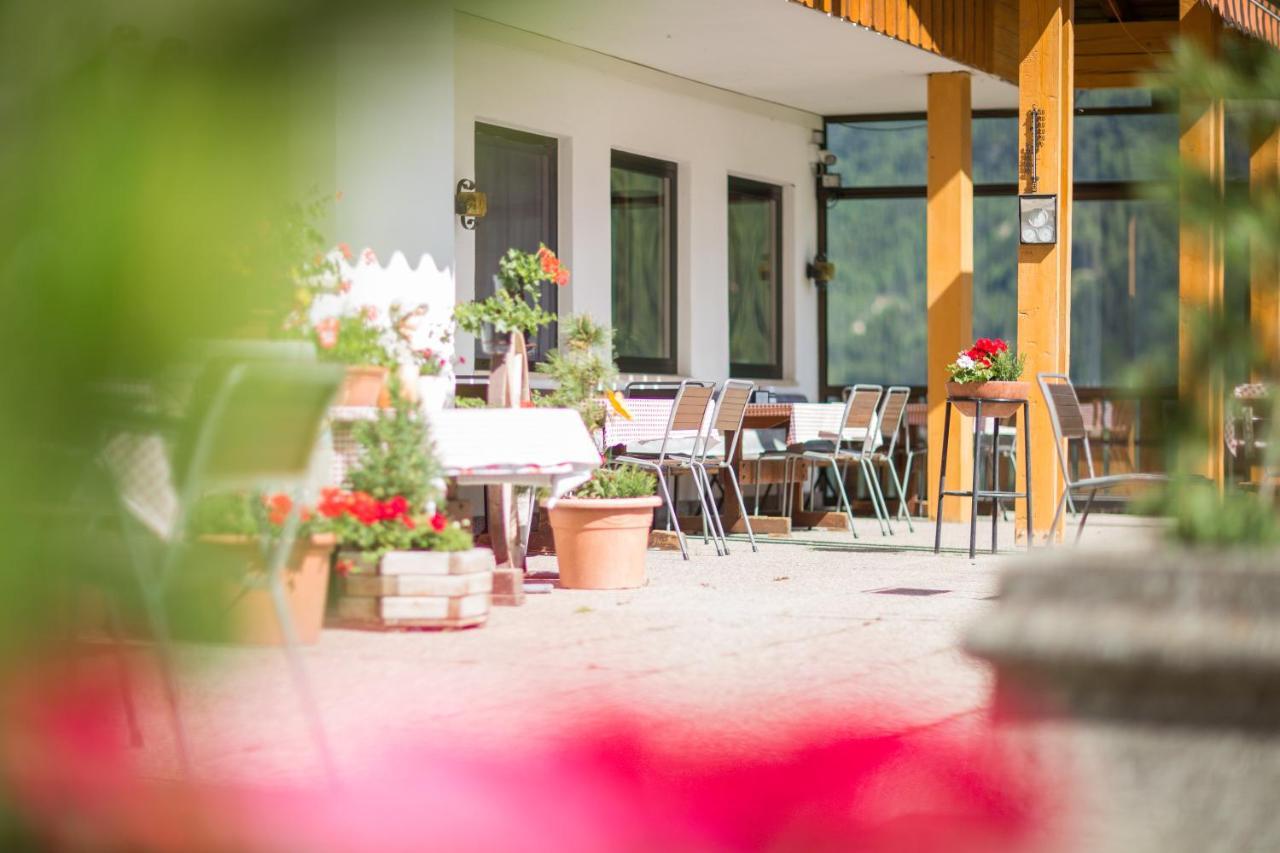 Hotel Pichlerhof à Riva di Tures Extérieur photo